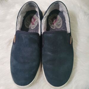 OluKai Pehuea Heu Black Leather Shearling Lined Slip On Shoes Women's Size 6‎